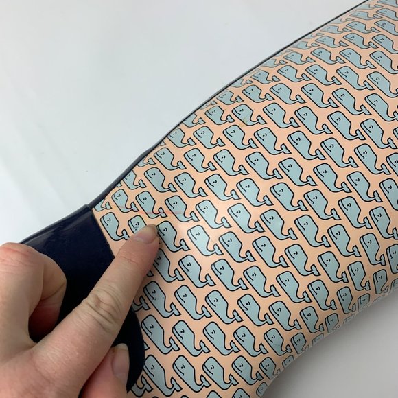 Vineyard Vines whale print rain boots 8 - Picture 6 of 9